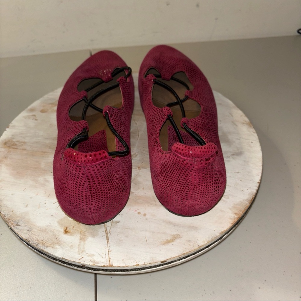 Earthies Flat Shoes Size 10M Burgundy Women - Picture 4 of 11